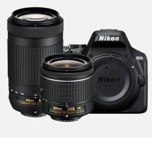 Nikon D3500 Camera with 2 lens kit, bag and embroidered strap